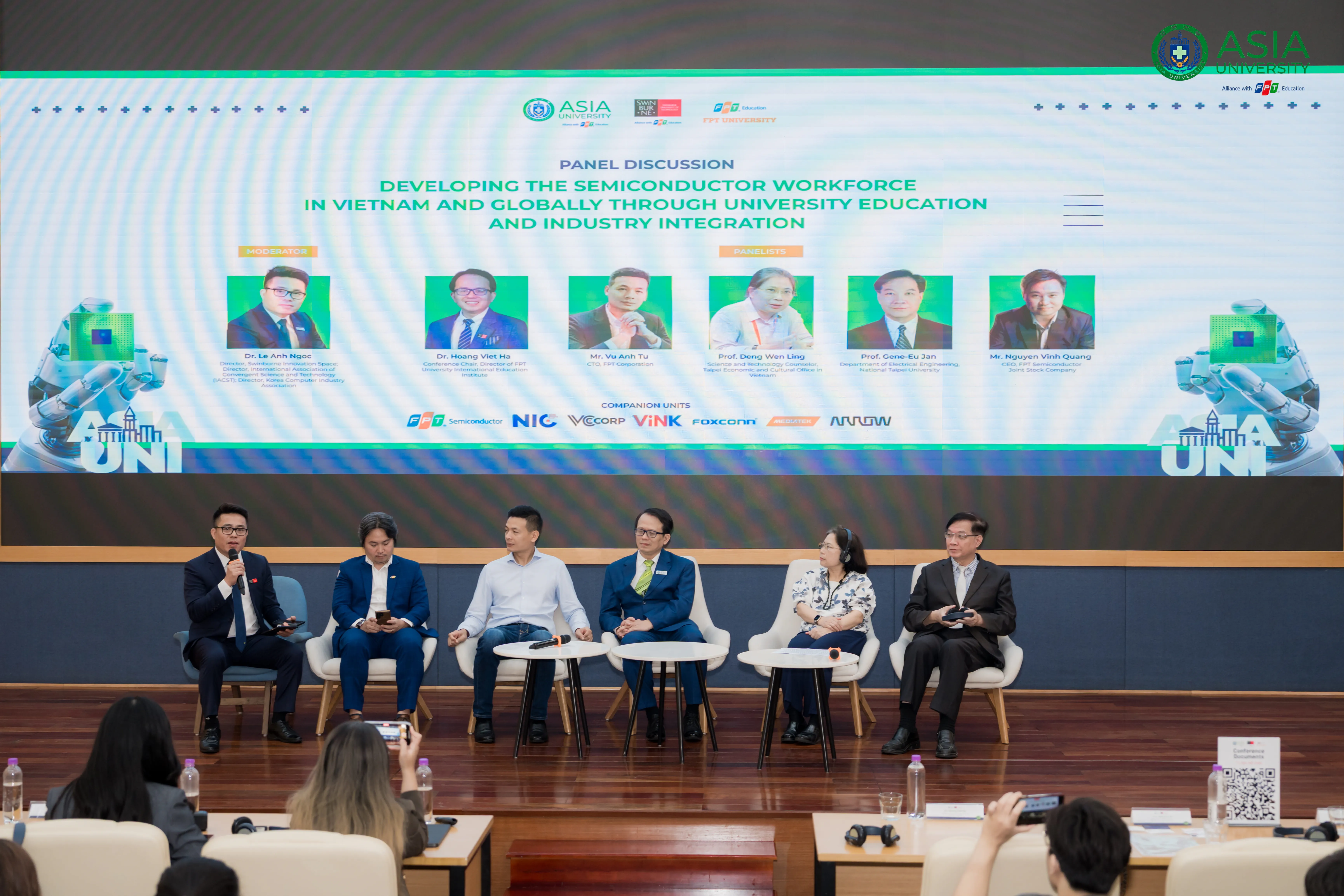 Panel Discussion: Developing Semiconductor Workforce through Education–Enterprise Collaboration
