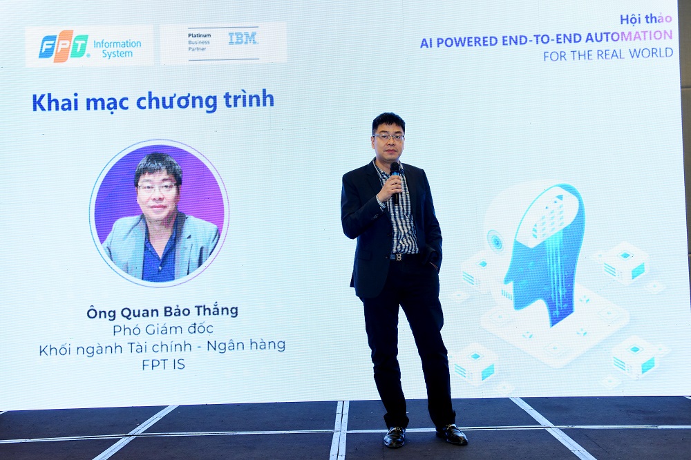 Ông Quan Bảo Thắng – Phó Giám đốc khối ngành Tài chính Ngân hàng FPT IS phát biểu
