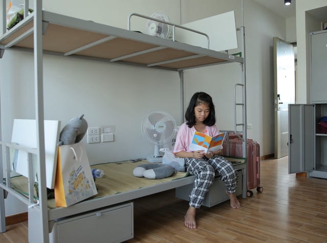 Giờ tự học và đọc sách của học sinh Hope School