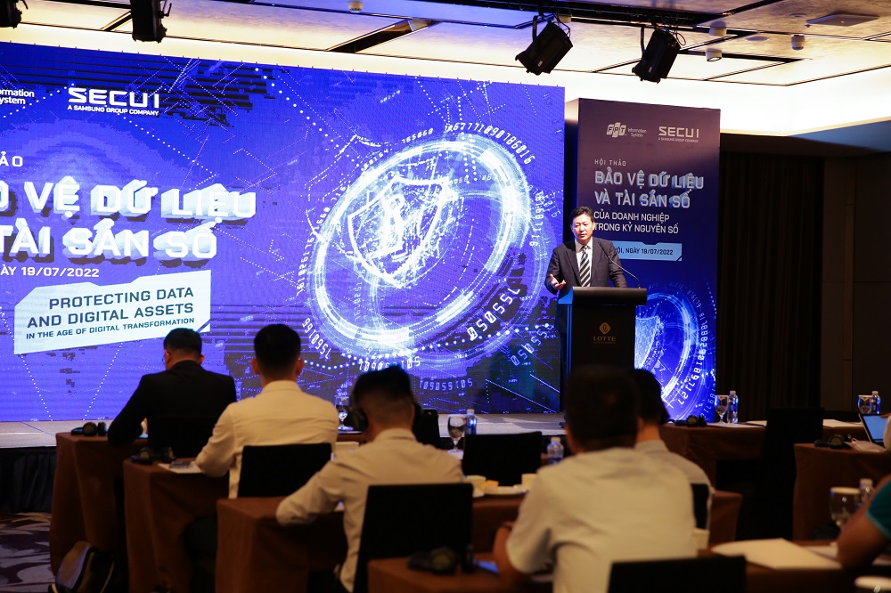 Mr. Sam Yong Jeong - CEO of SECUI - shared at the Seminar