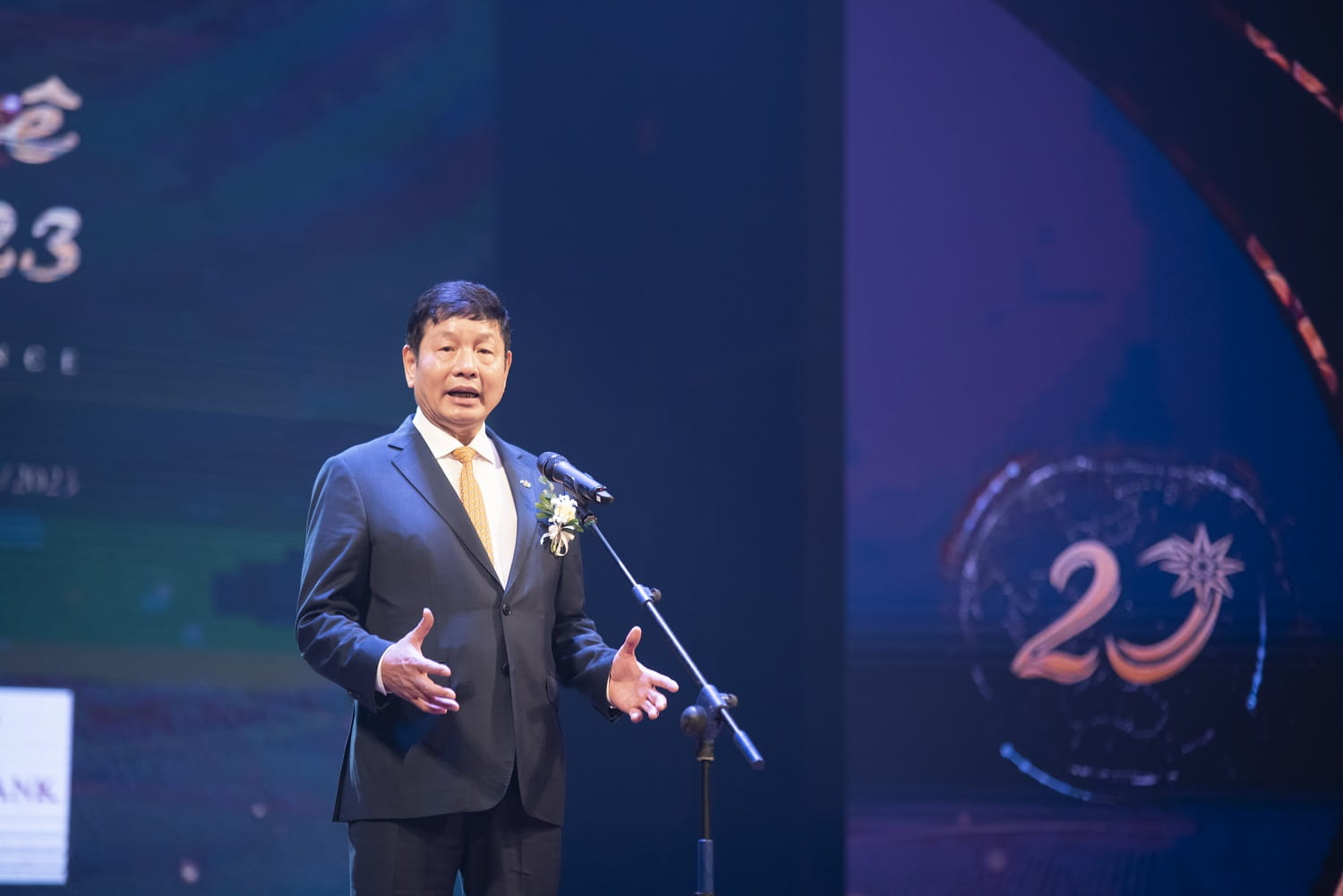 Mr. Truong Gia Binh - Chairman of FPT - shared at the award ceremony.