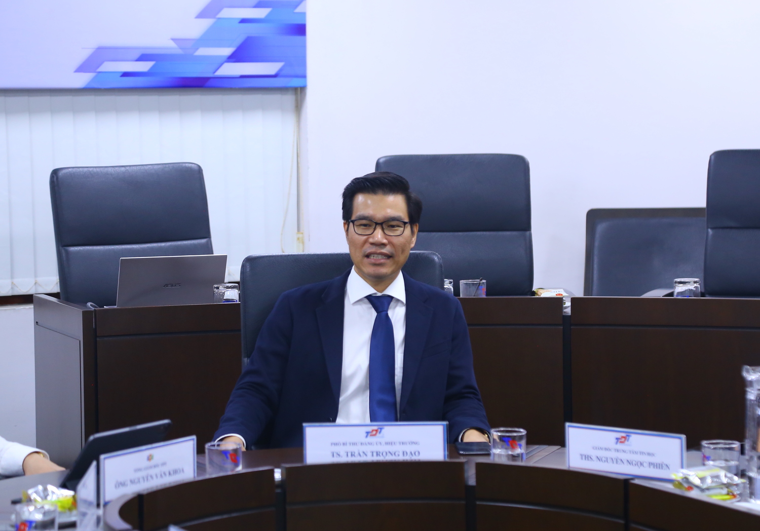 TS. Trần Trọng Đạo - Phó Bí thư Đảng ủy, Hiệu trưởng nhà trường chia sẻ lại buổi lễ Ký kết hợp tác 