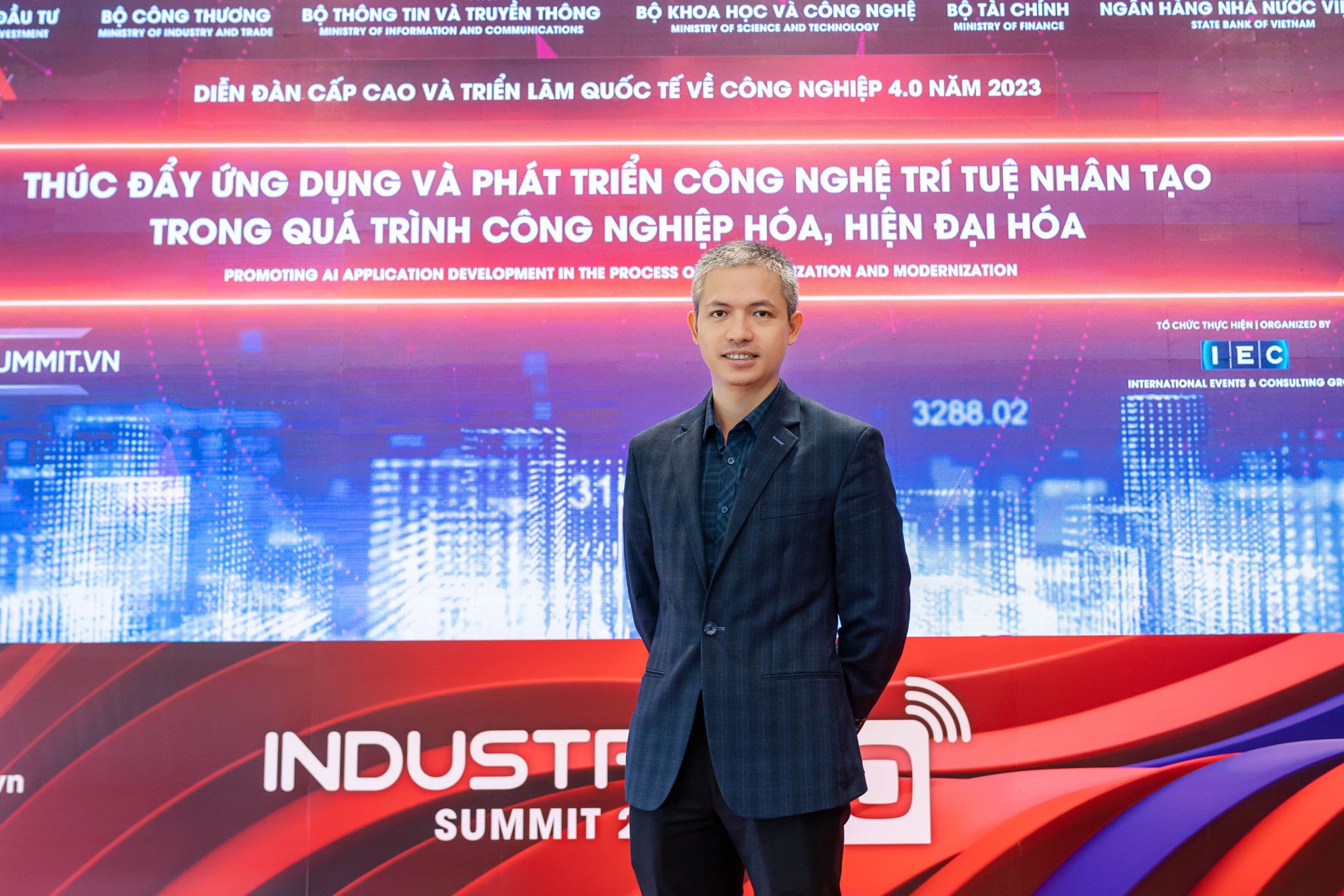 Ong Le Vu Minh GD tu van chuyen doi so FPT Digital