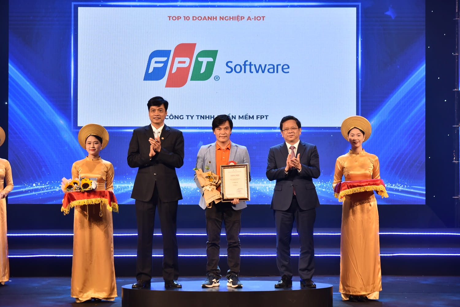 FPT Software (Công ty thành viên của FPT) đứng trong Top 10 doanh nghiệp A-IoT