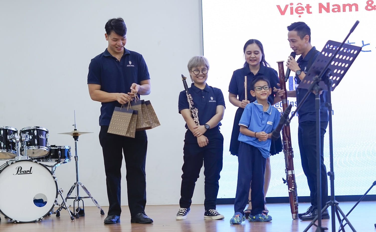The Final Performance of the "Vietnam and Japan Illuminate Hope Together" Series in 2023