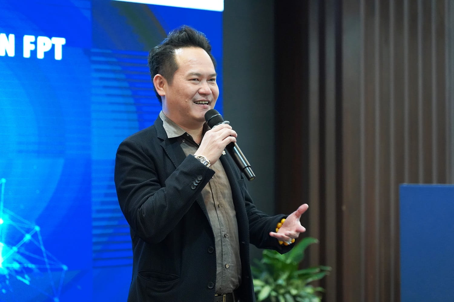 Ông Đặng Hồng Anh - TTC