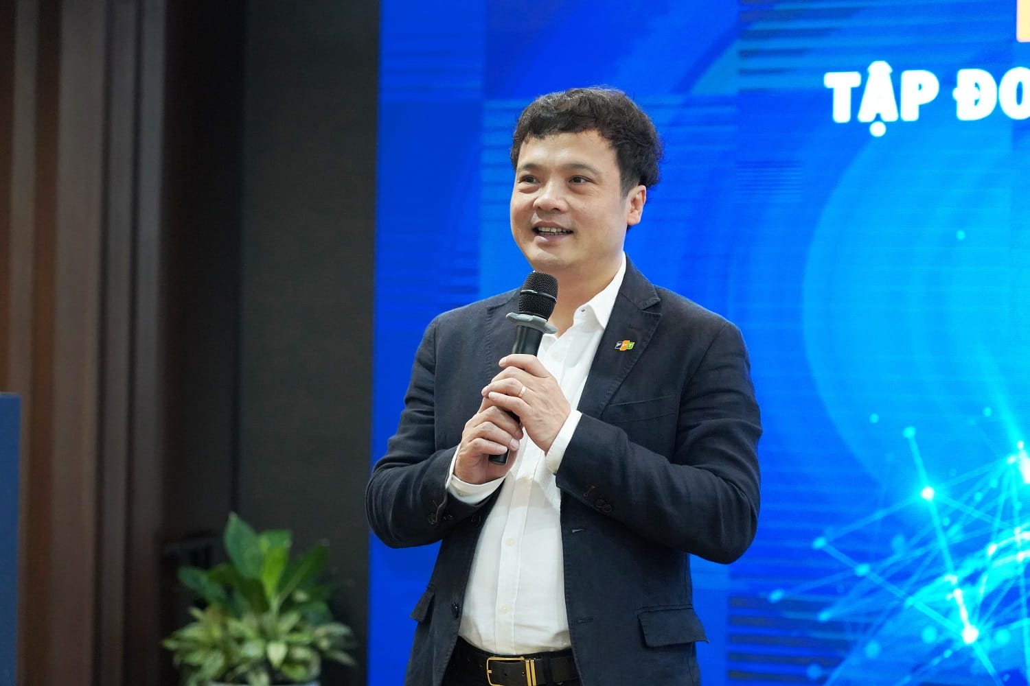 Ông Nguyễn Văn Khoa - Tổng giám đốc Tập đoàn FPT