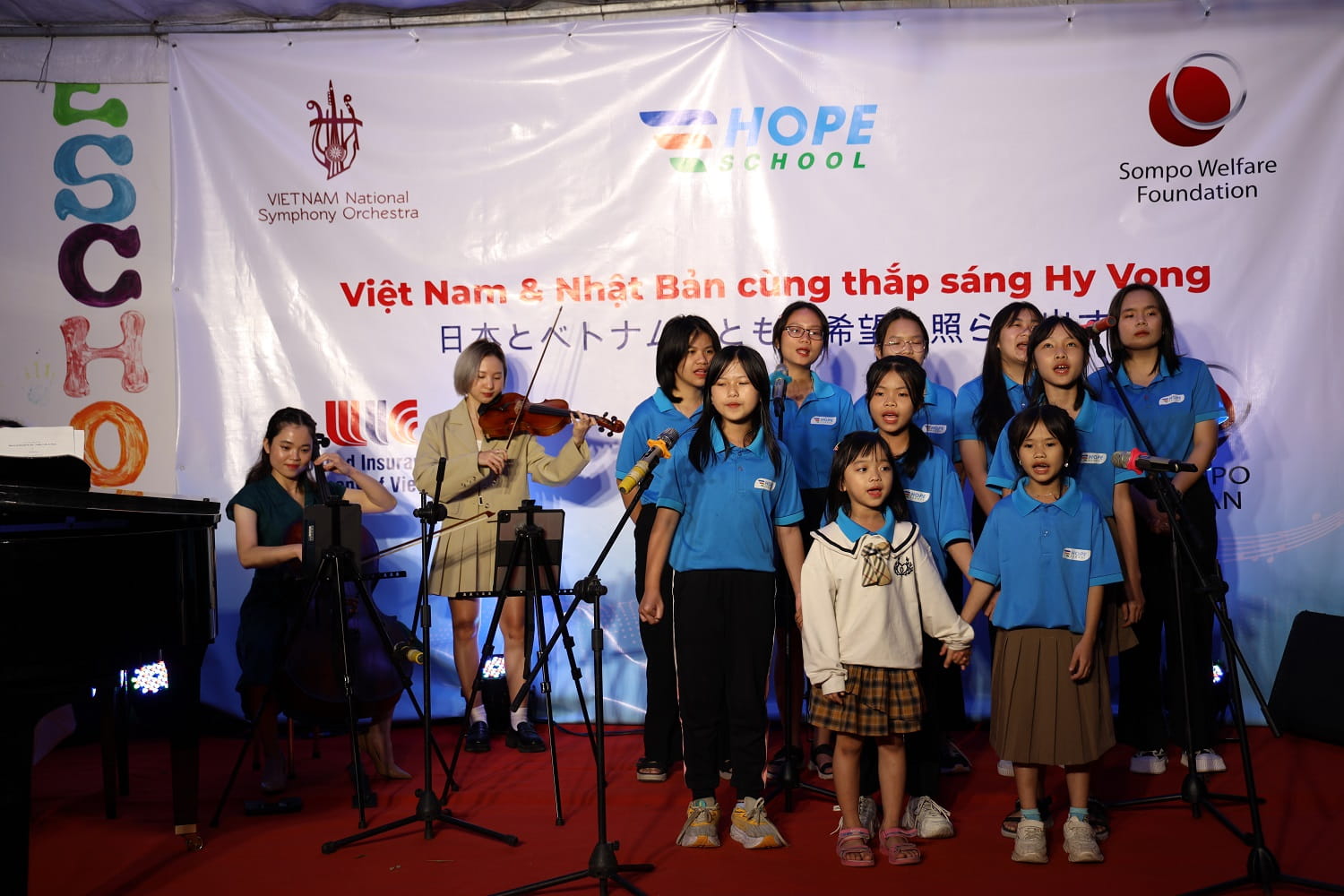 The Hope students staged along with the Vietnam National Symphony Orchestra