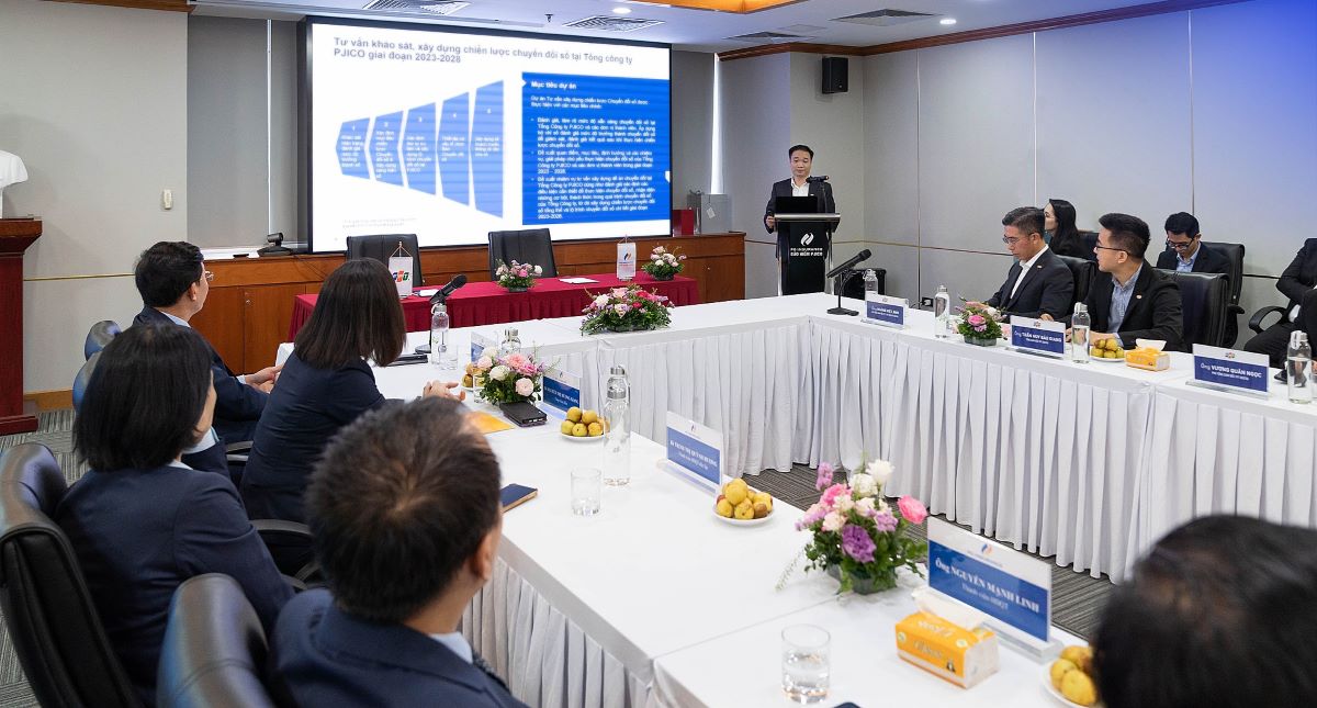 PJICO and FPT Digital held a meeting on the PJICO digital transformation implementation consulting project for the 2023-2028 period.