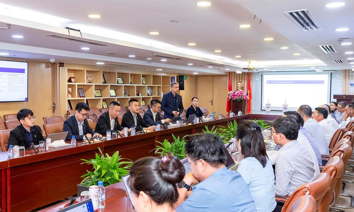 PVOIL's leadership team discussed directions for its digital transformation initiatives at the ceremony.