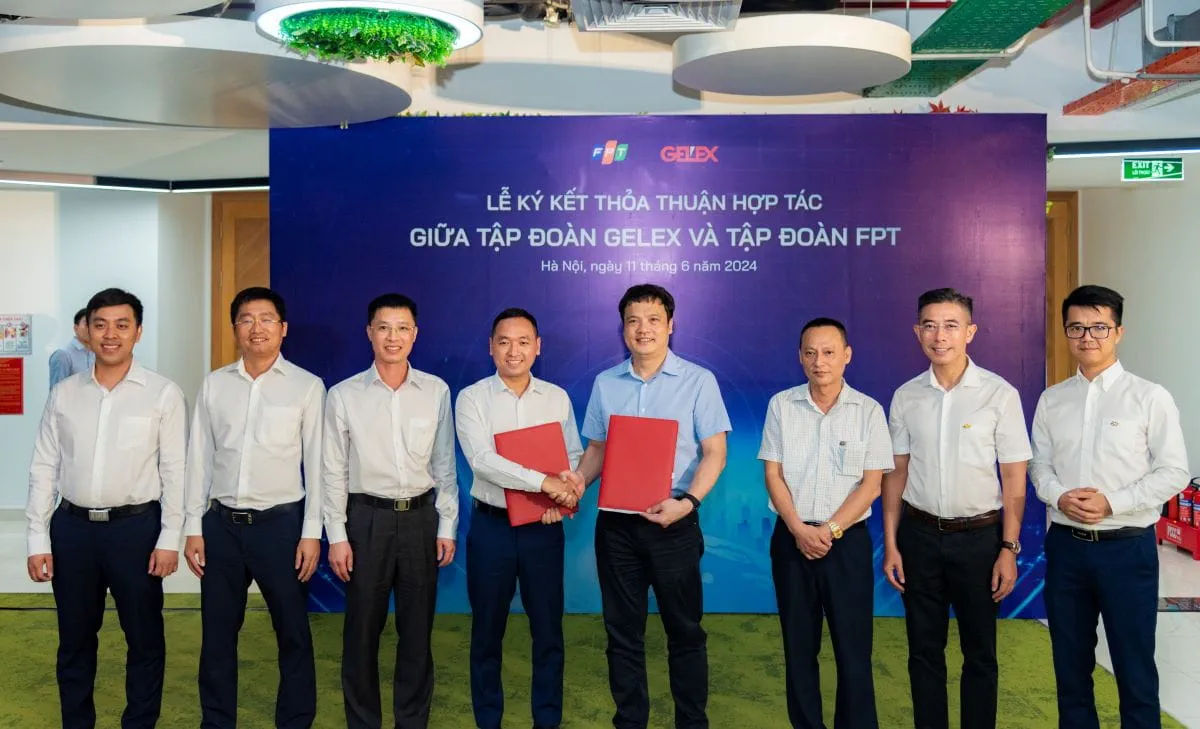 Representatives of FPT Corporation and GELEX Group signed the MoU.