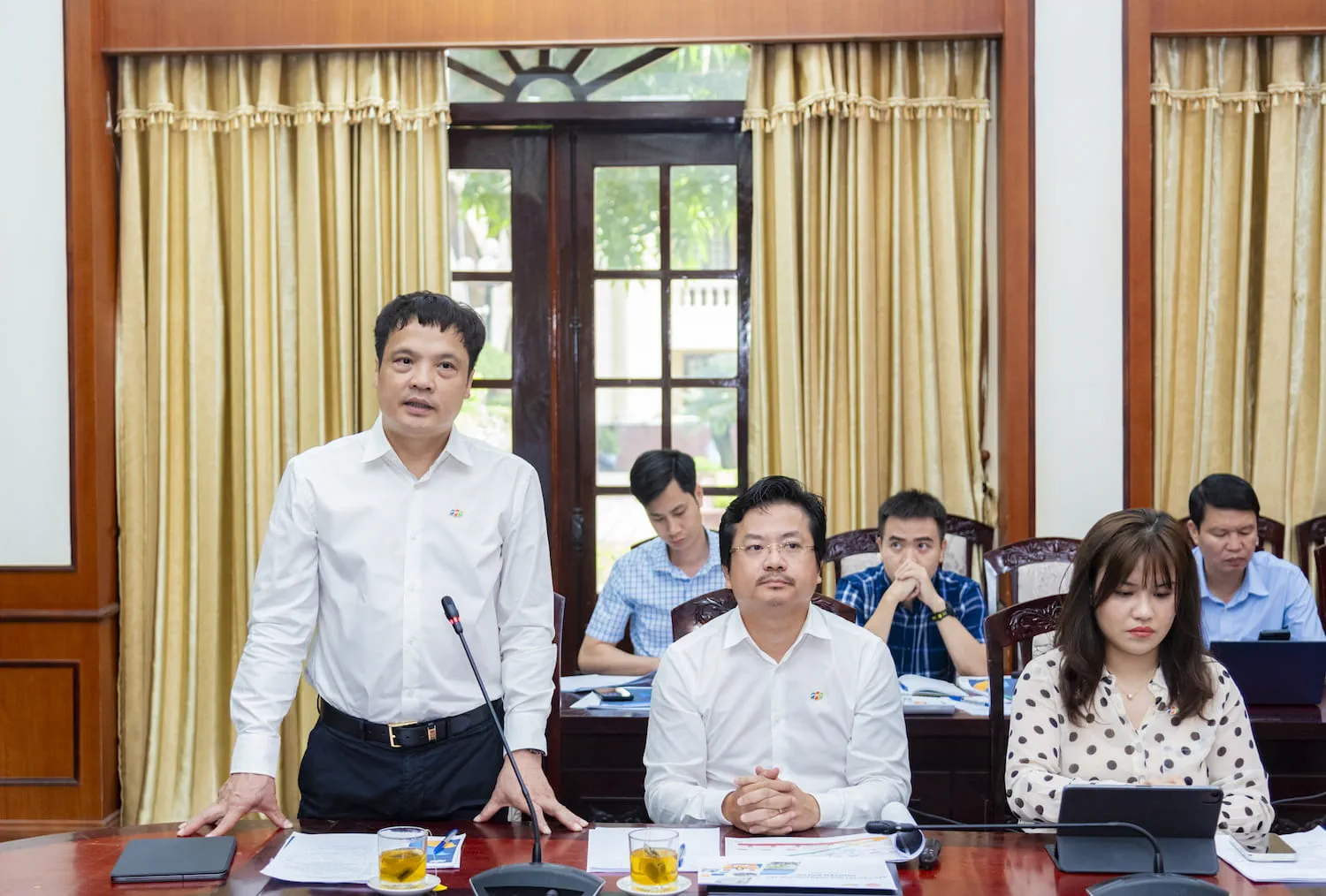 Mr. Nguyen Van Khoa, CEO of FPT Corporation, proposed building an educational complex