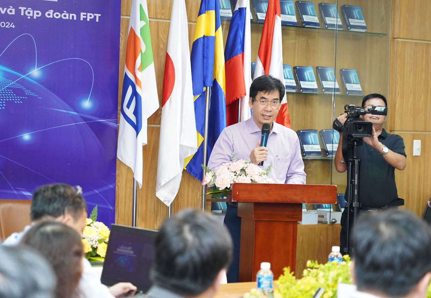FPT và Trường Đại học Luật TP. HCM hợp tác chuyển đổi số 