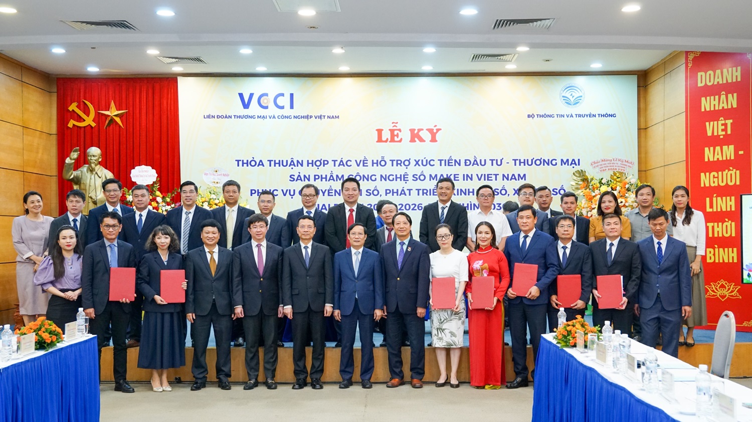 FPT ký kết thỏa thuận hợp tác đồng hành thúc đẩy chuyển đổi số, phát triển kinh tế, xã hội