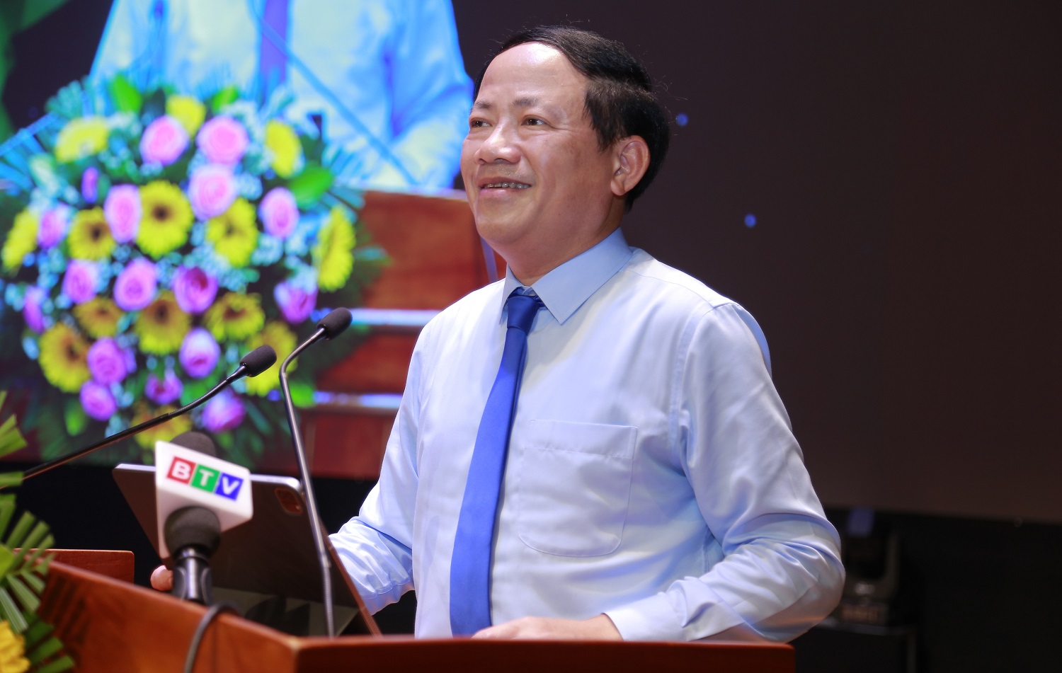 Mr. Pham Anh Tuan, Deputy Secretary of the Provincial Party Committee and Chairman of the People's Committee of Binh Dinh province, at the event.