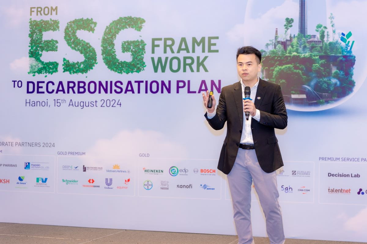 Mr. Pham Tuan, Co-founder of VertZéro solution at FPT IS, shares key initiatives to help businesses implement green transformation.