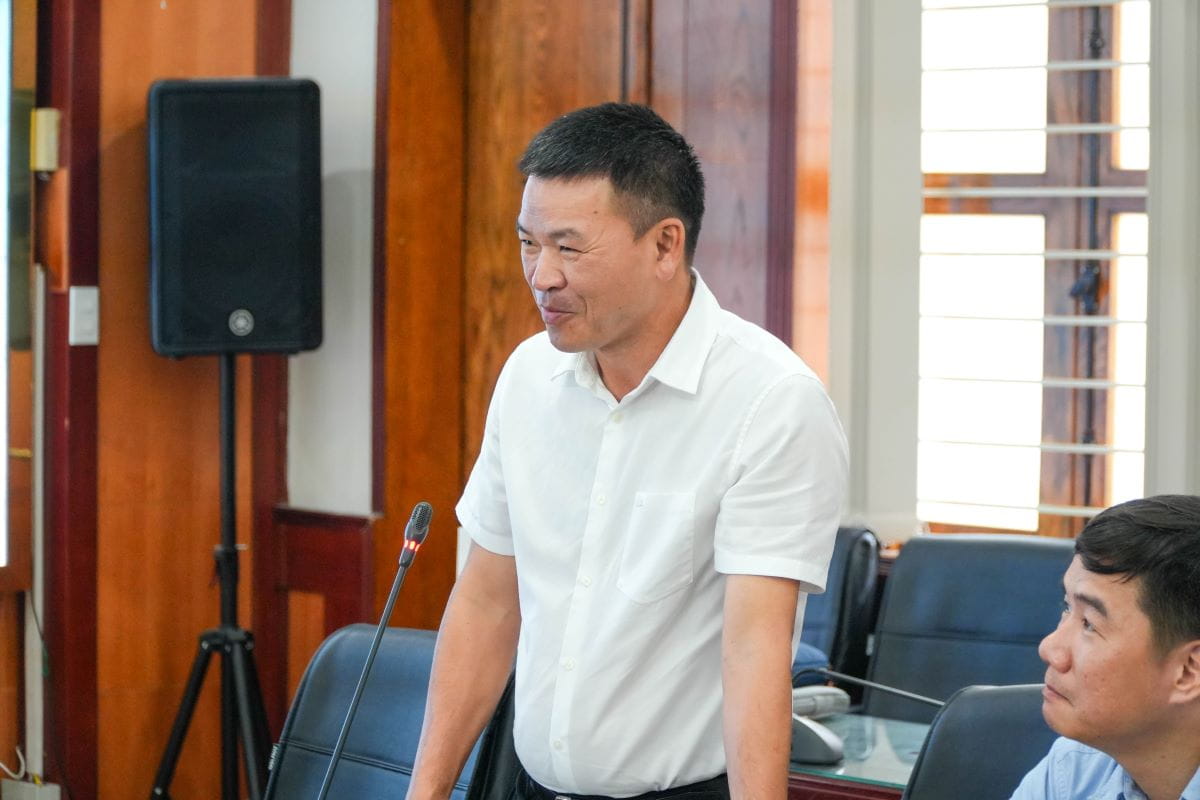 Mr. Tran Phong Lam, Director of the Government Sector of FPT IS, spoke at the ceremony.
