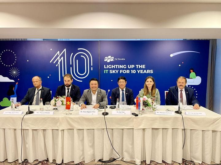 Thương vụ M&A đầu tiên của FPT tại nước ngoài kỷ niệm dấu mốc 10 năm