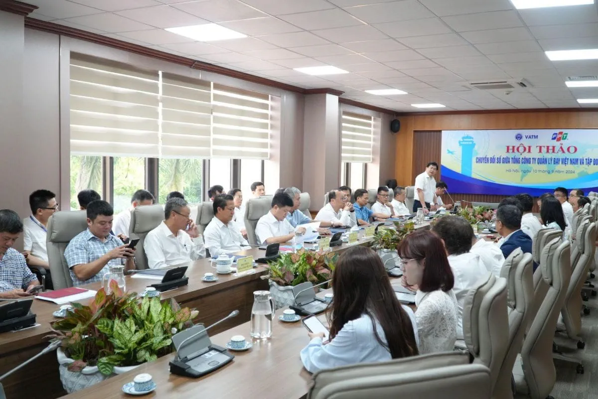 The digital transformation conference between Vietnam Air Traffic Management Corporation and FPT Corporation