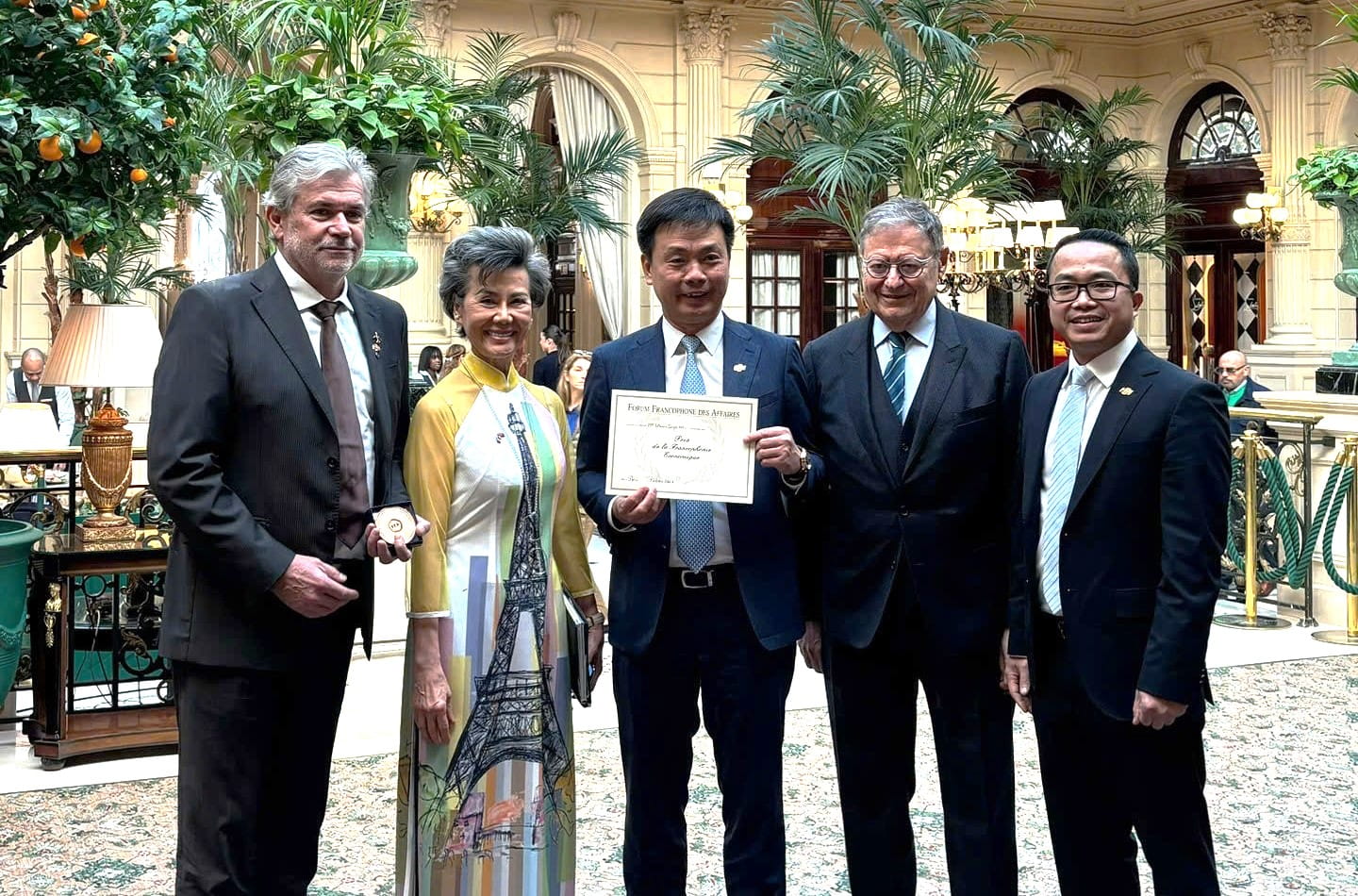 Giải thưởng là sự ghi nhận đầy ý nghĩa cho những nỗ lực và đóng góp không ngừng của FPT dành cho khối Pháp ngữ.