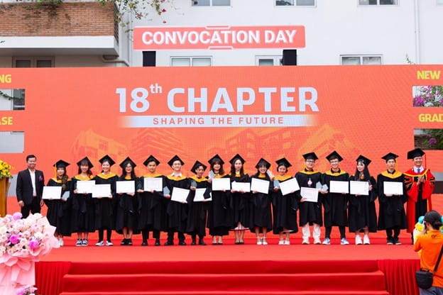 Of the nearly 5,000 graduates in 2024, approximately 3,000 students specializing in Information Technology (IT) have officially joined the labor market.