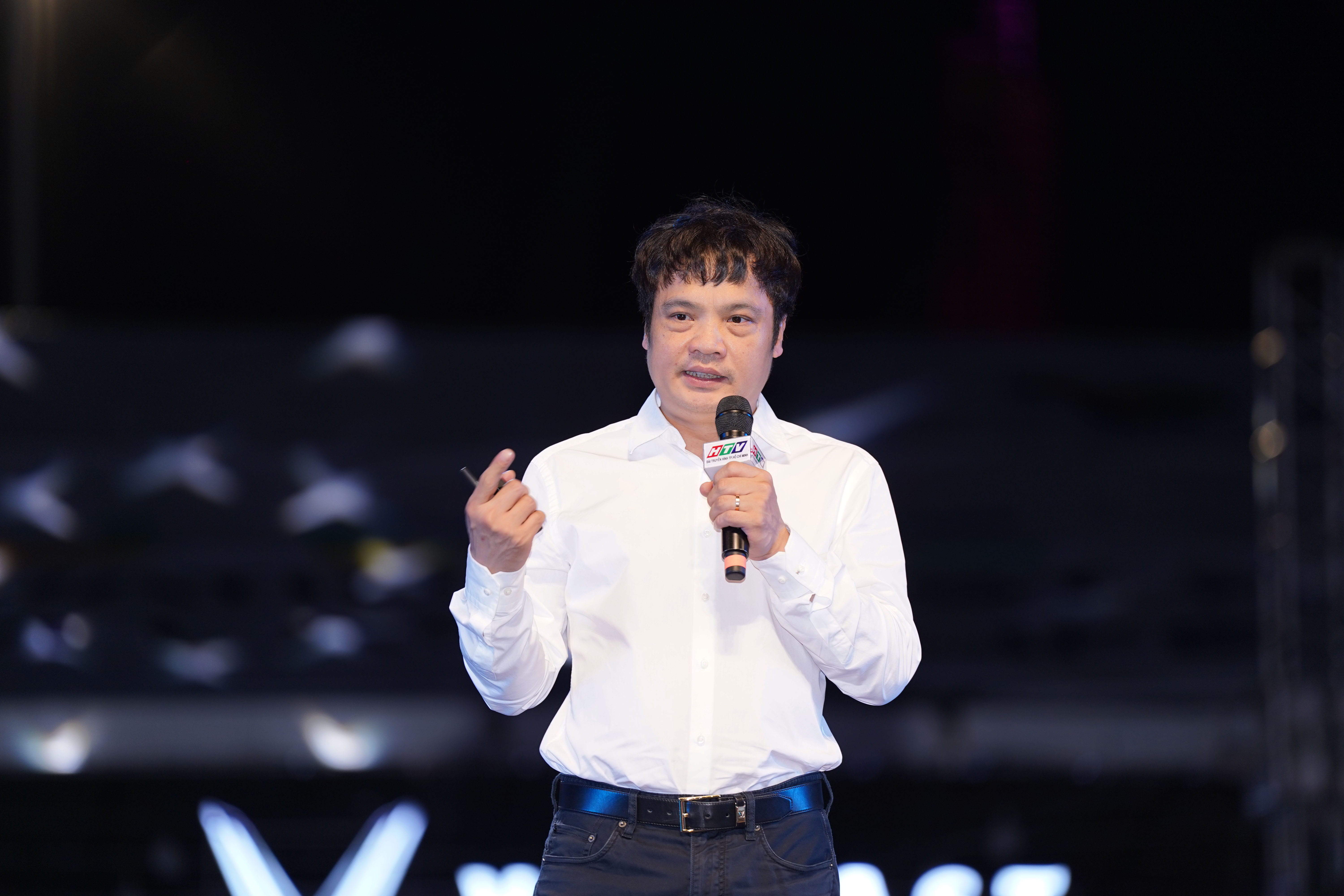 Mr. Nguyen Van Khoa, FPT CEO, delivered remarks at TDIF's opening ceremony