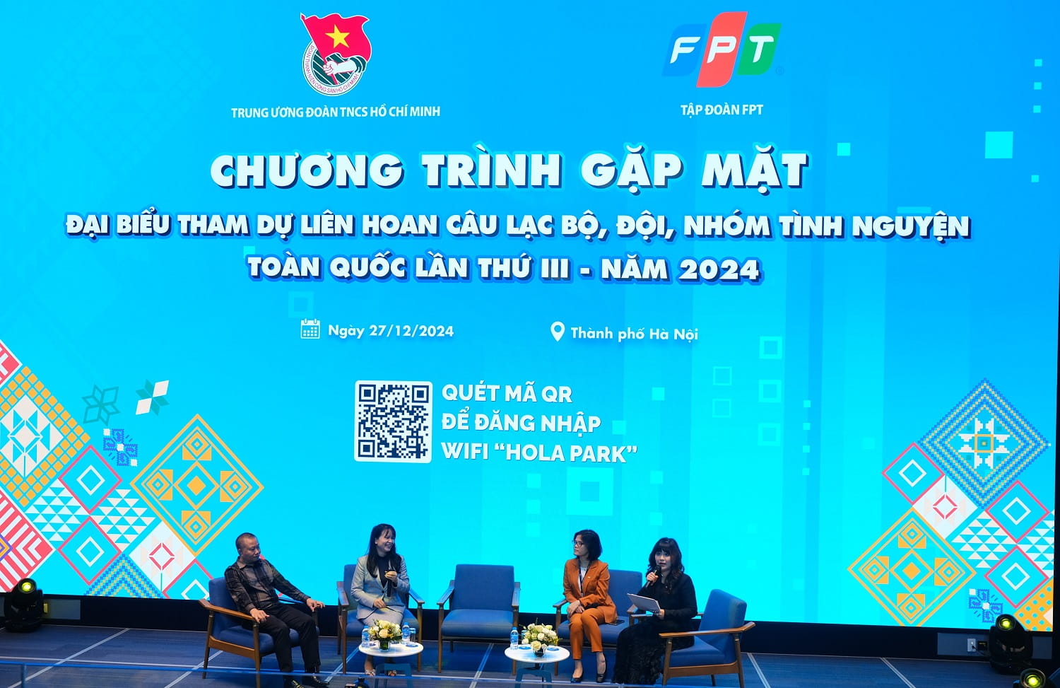 FPT và các câu lạc bộ, đội, nhóm tình nguyện thảo luận về chuyển đổi số trong hoạt động cộng đồng