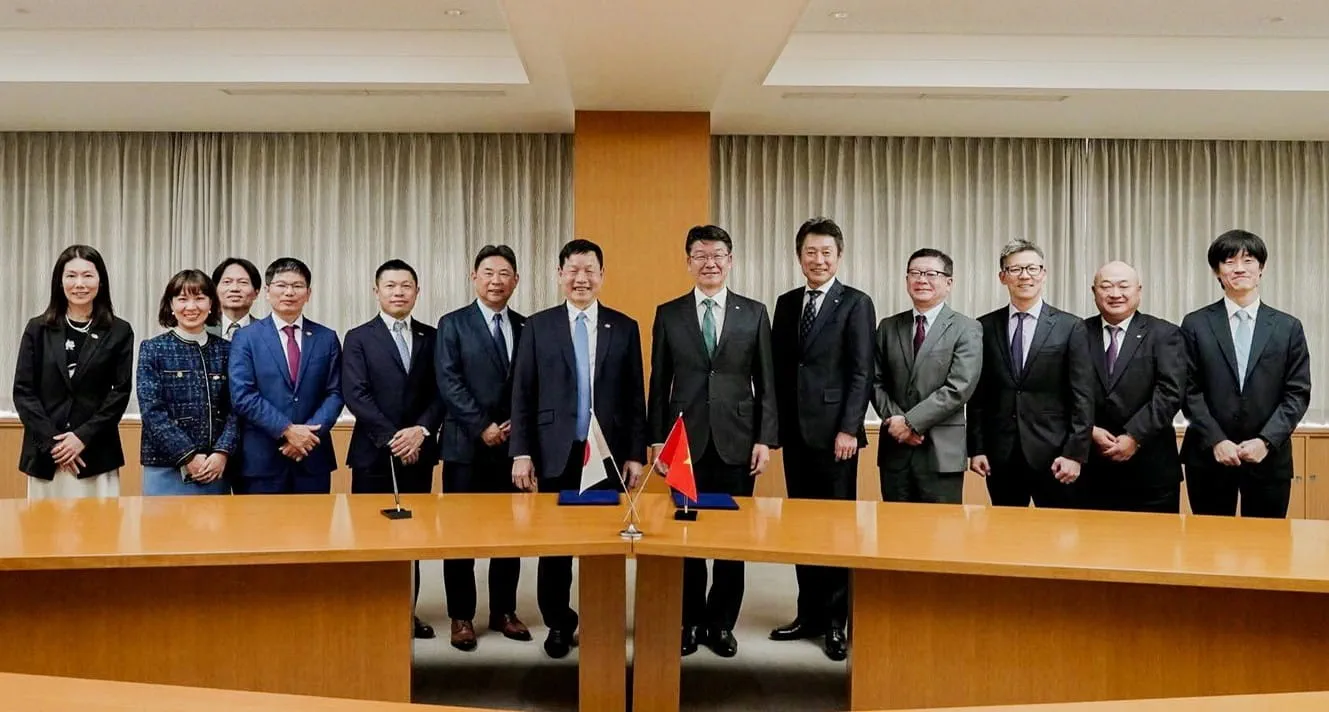 FPT and DENSO Sign MOU to Accelerate Software-Defined Vehicle Innovation