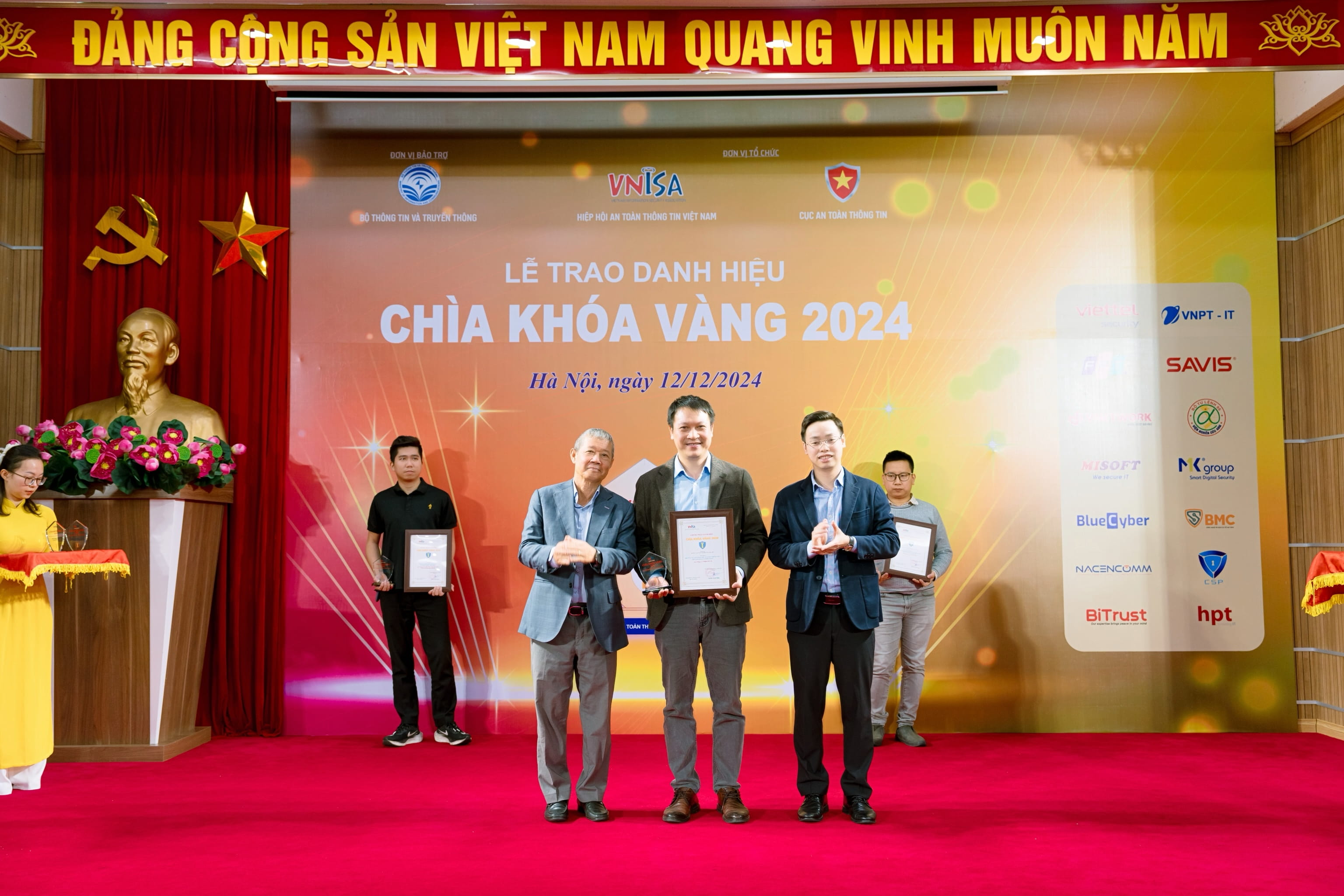FPT wins big at the 2024 Golden Key Awards