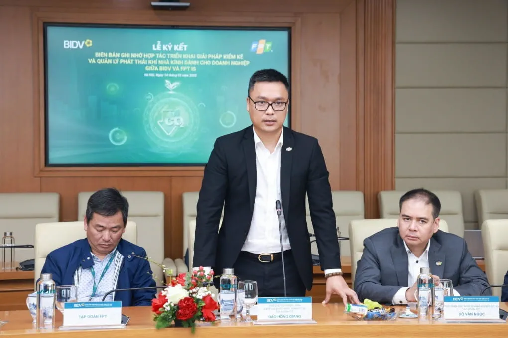 Mr. Dao Hong Giang, representing FPT Corporation.