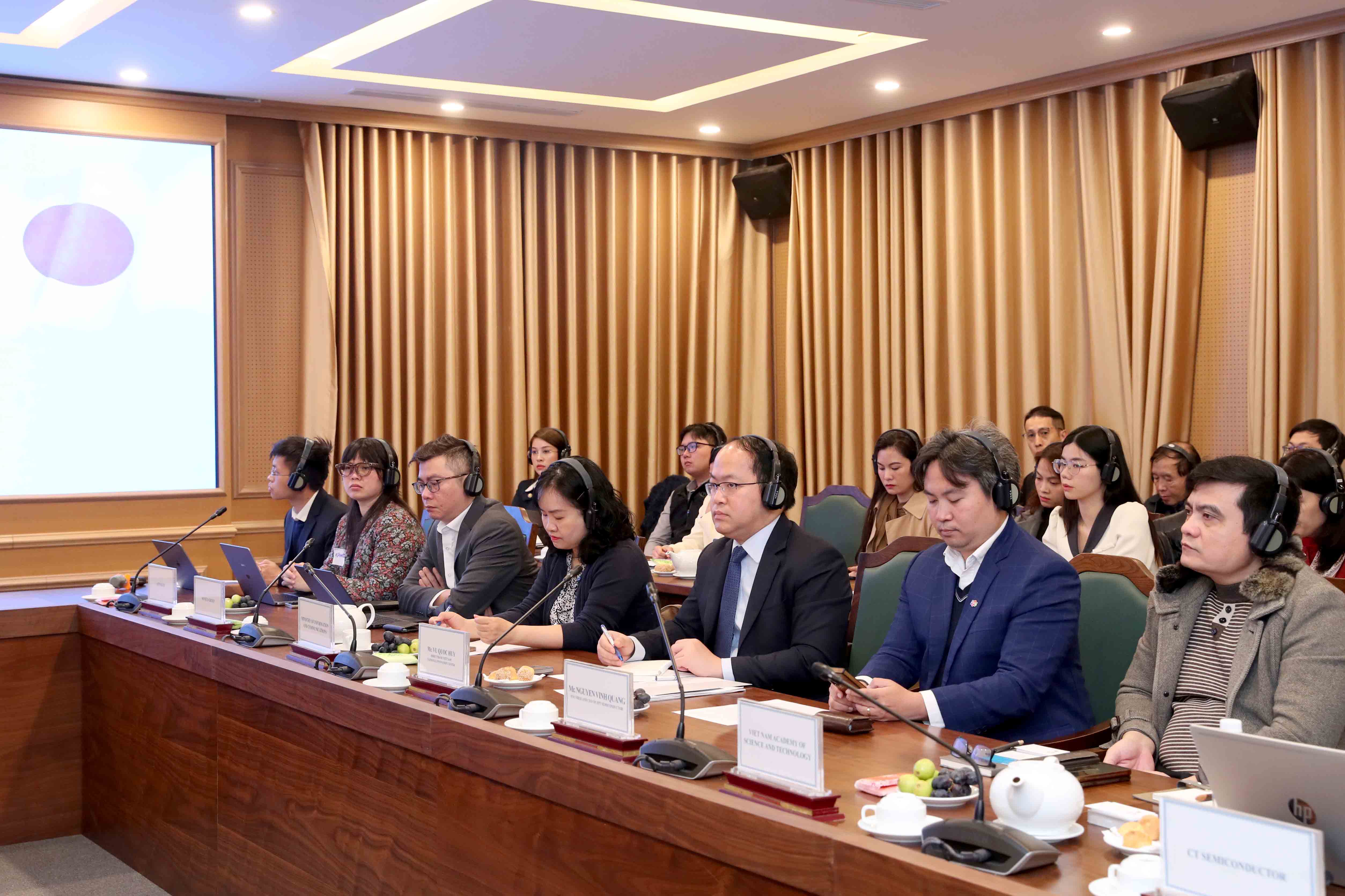 Vietnam–Japan cooperation as natural allies in the semiconductor industry.