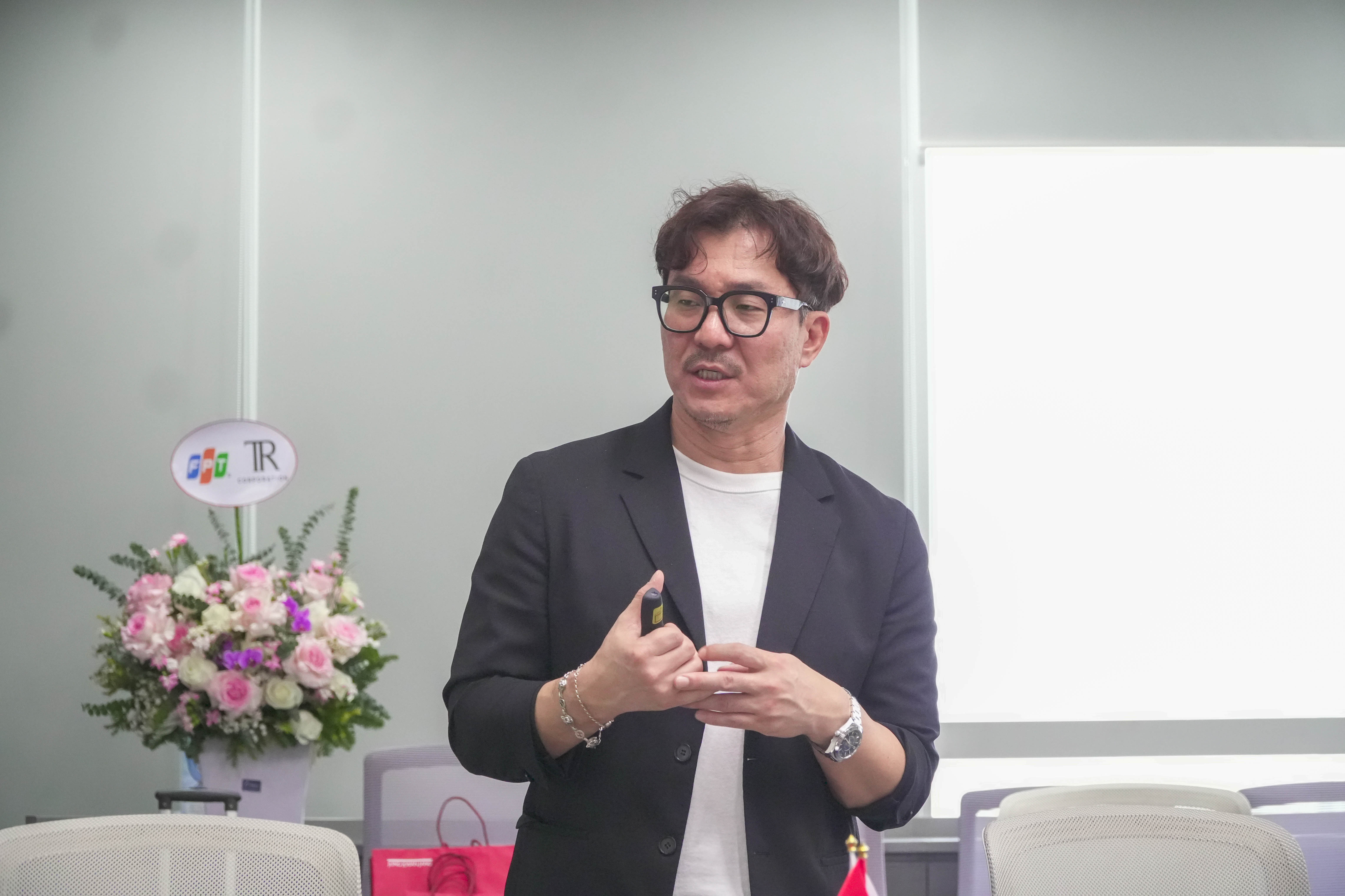 Ông Choi Kyusik, TR (Hàn Quốc) bày tỏ kỳ vọng về hợp tác với FPT