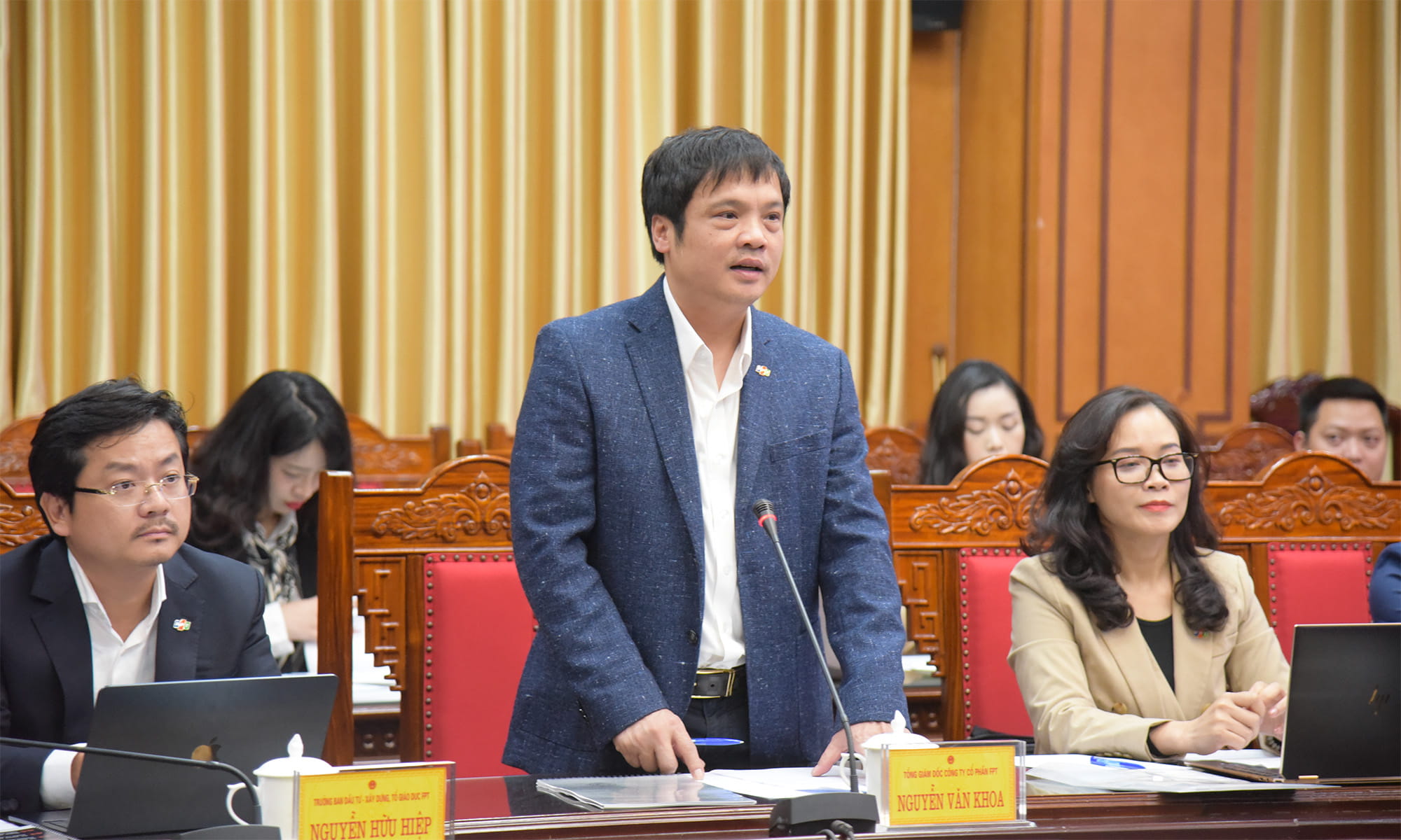 FPT CEO Nguyen Van Khoa at the event.