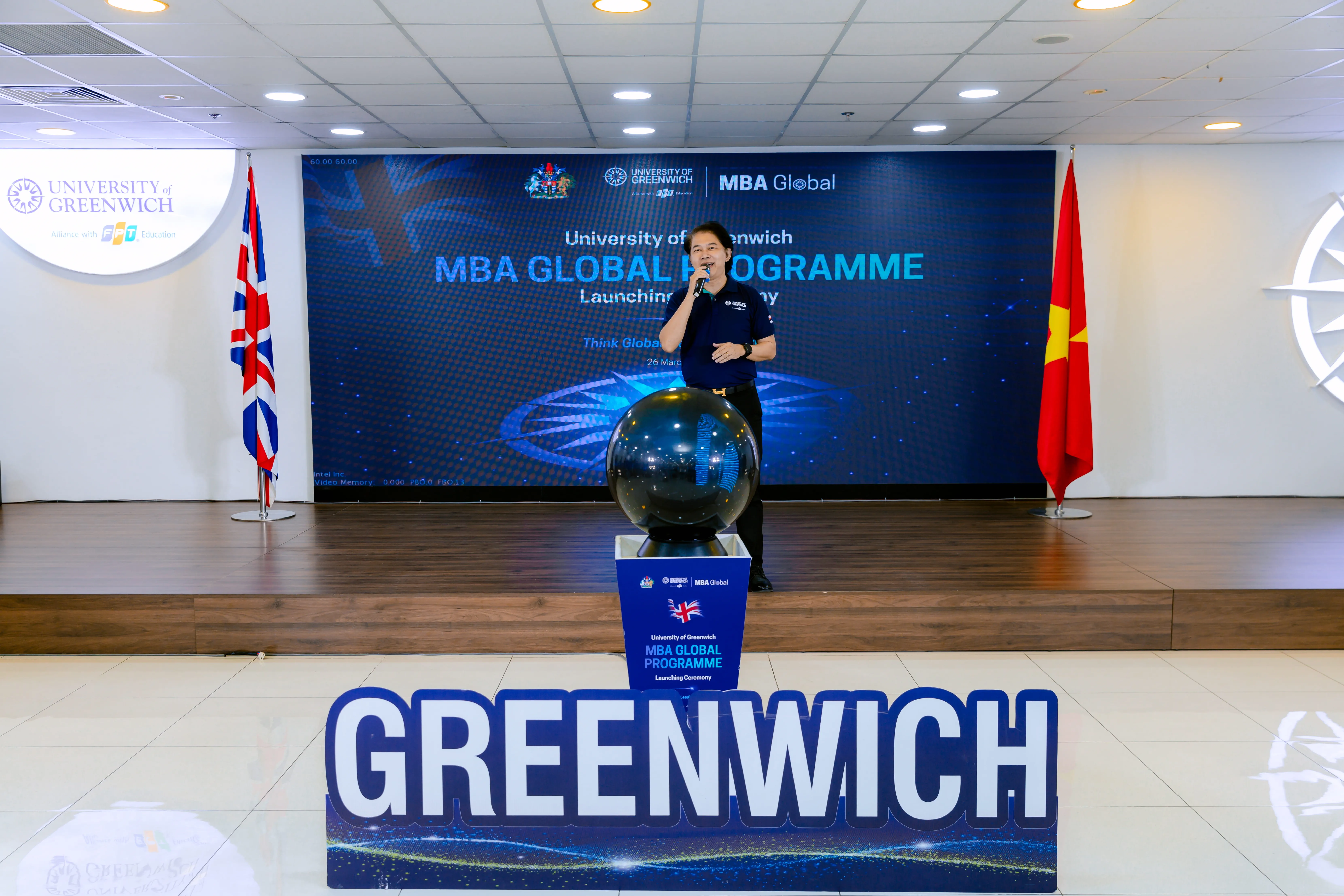 Dr. Nguyen Nhut Tan – Director of Greenwich Vietnam delivering remarks at the MBA Global program launch ceremony.