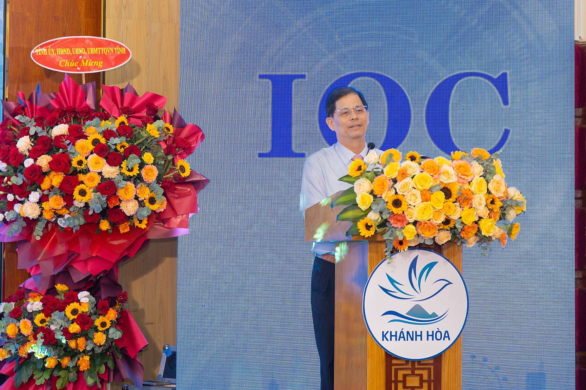 Chairman of the Khanh Hoa People’s Committee Nguyen Tan Tuan speaking at the ceremony.
