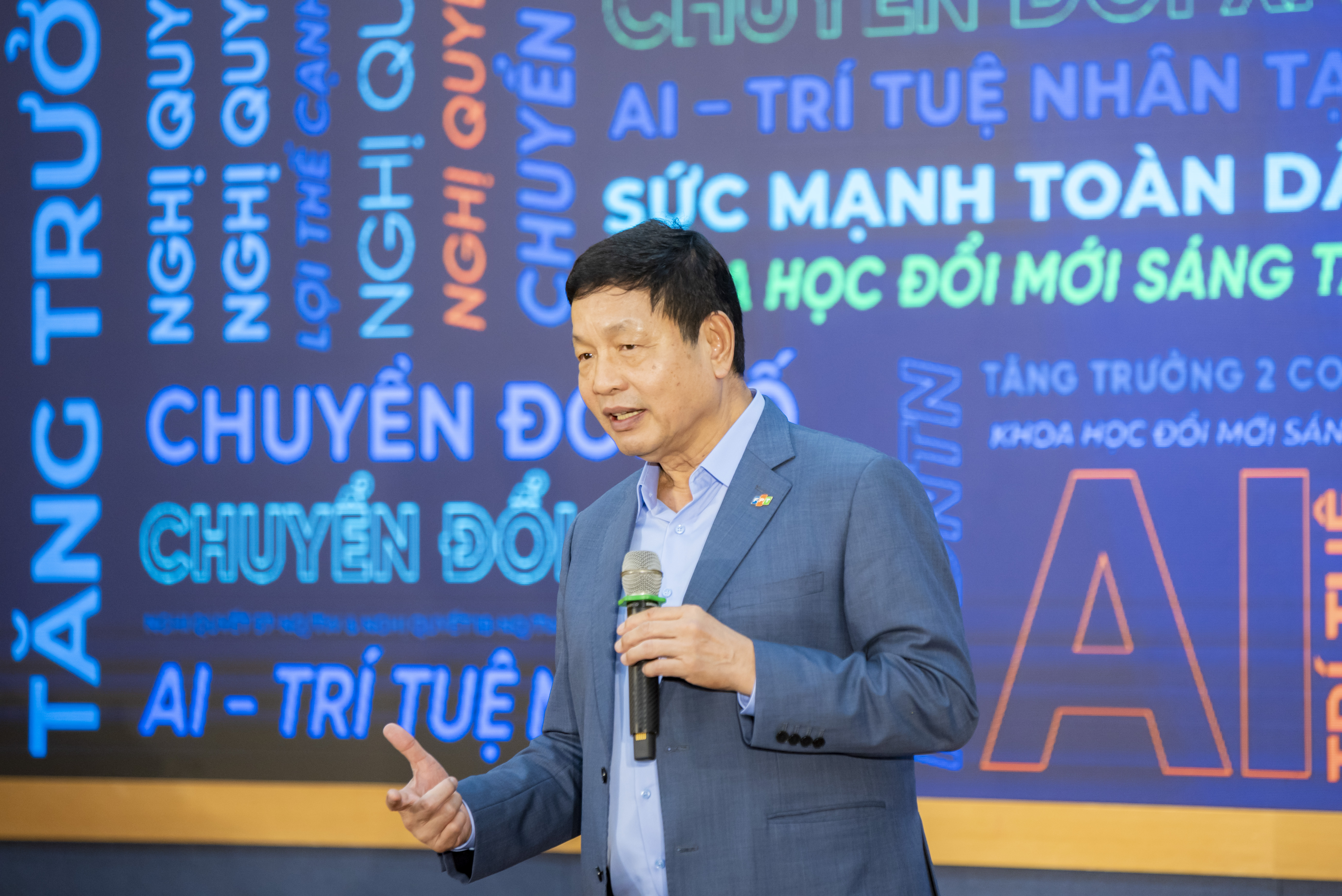 Ông Trương Gia Bình – Chủ tịch HĐQT Tập đoàn FPT khẳng định Nhân lực là nòng cốt cho sự phát triển quốc gia trong kỷ nguyên vươn mình.