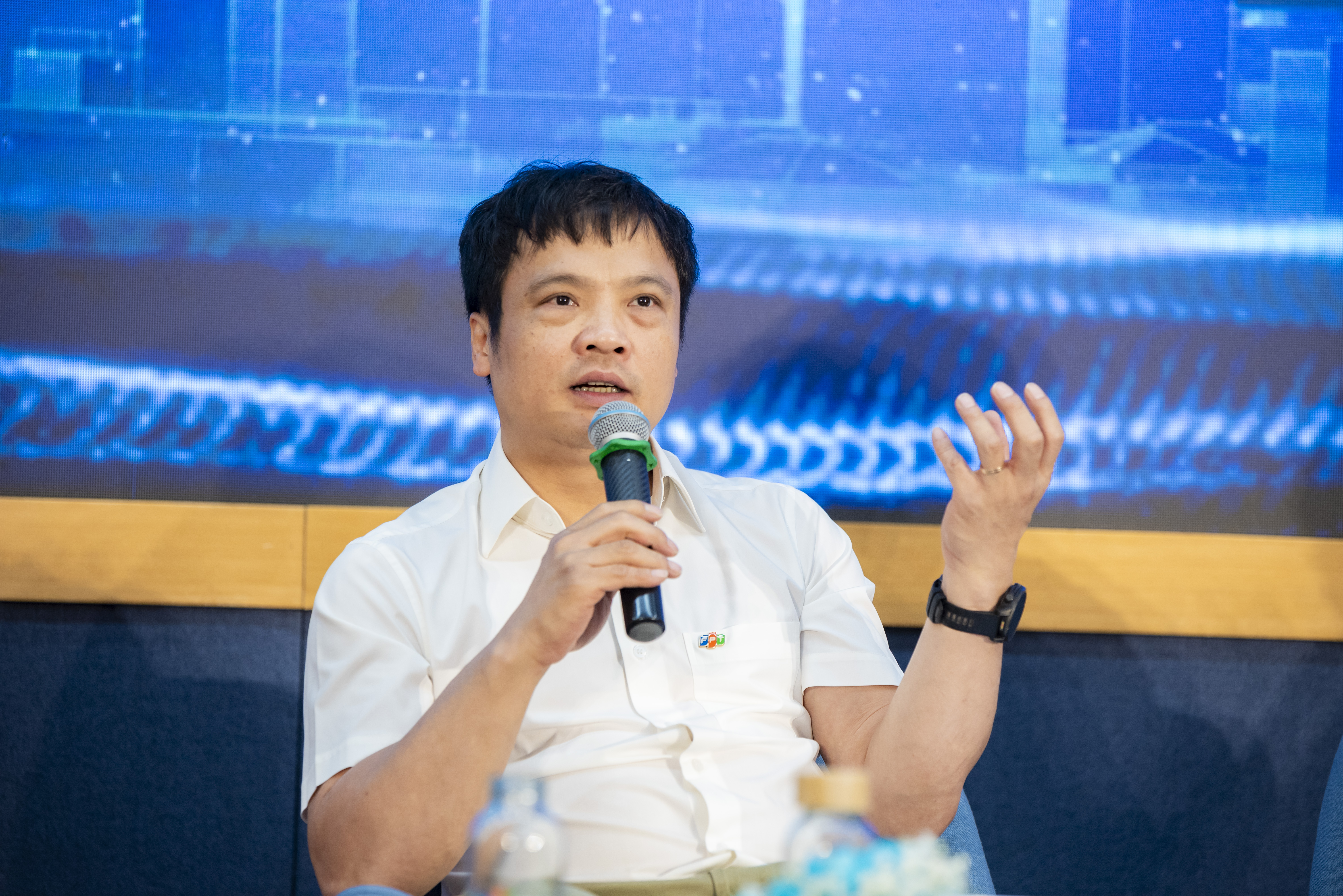 Mr. Nguyễn Văn Khoa – CEO of FPT Corporation – emphasizes that Resolution 57-NQ/TW opens new opportunities for human resource development.