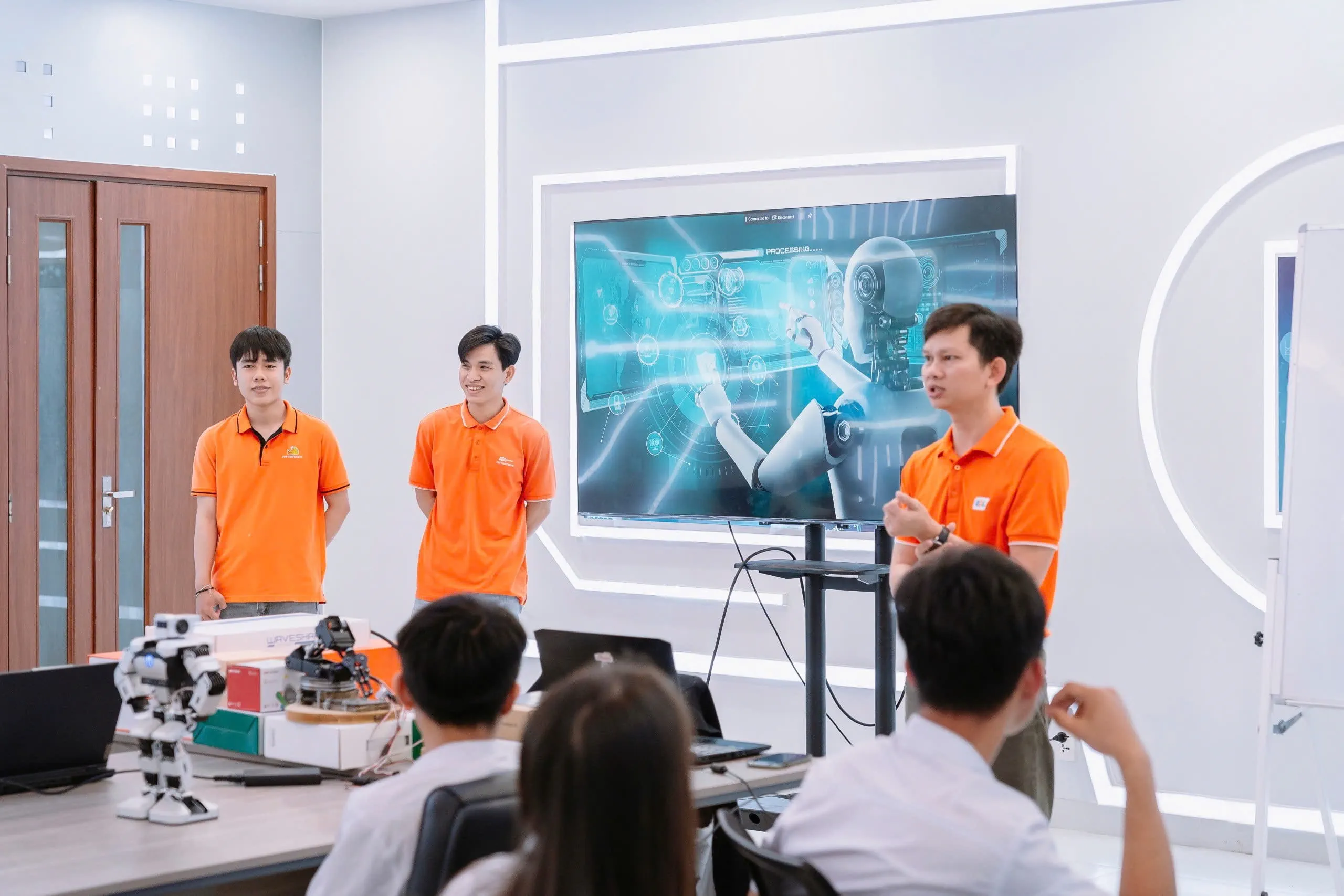 FPT University introduces an AI orientation program for first-year students during orientation week.