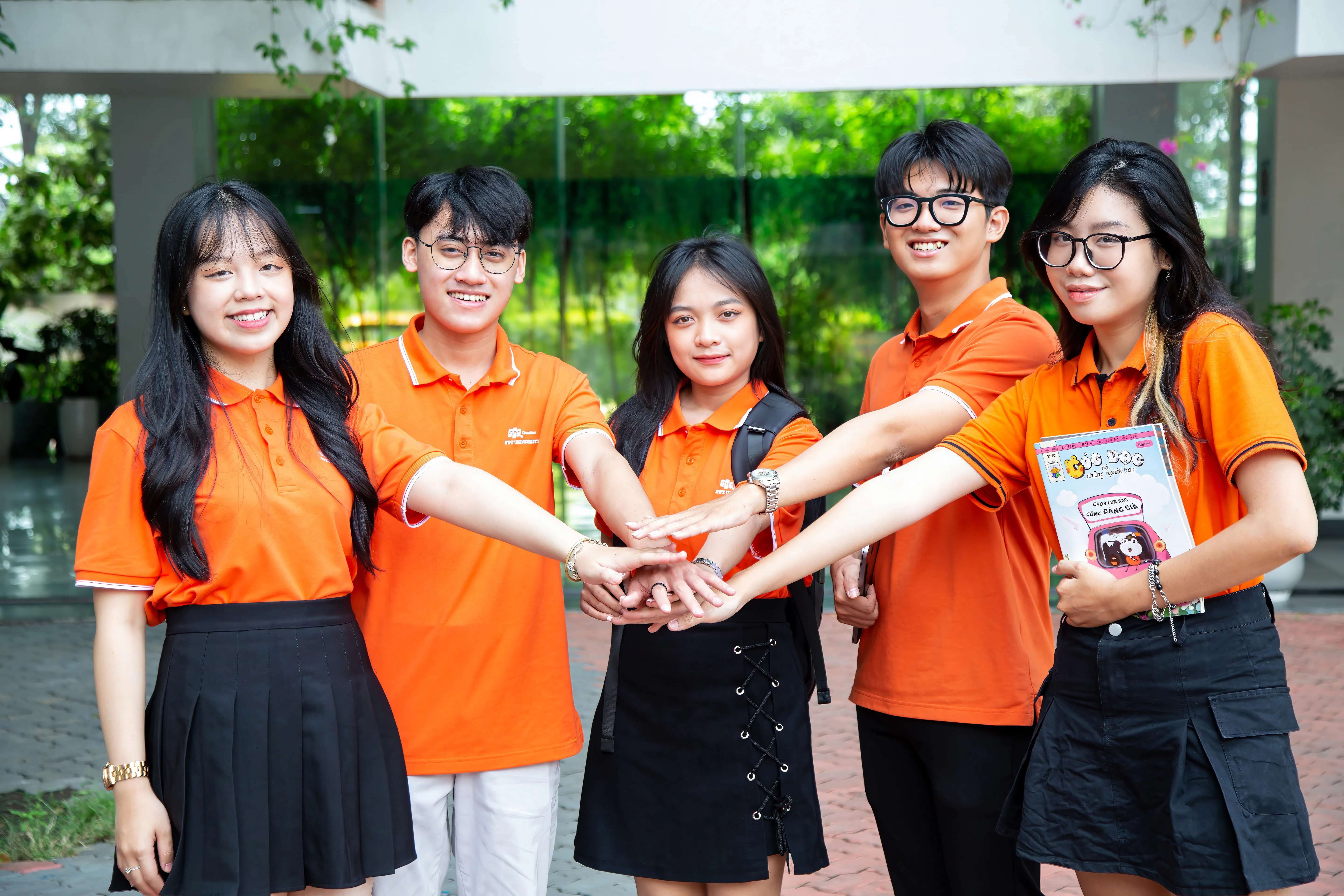 In addition to admission based on the National High School Graduation Exam results, FPT University offers various flexible admission methods for candidates.