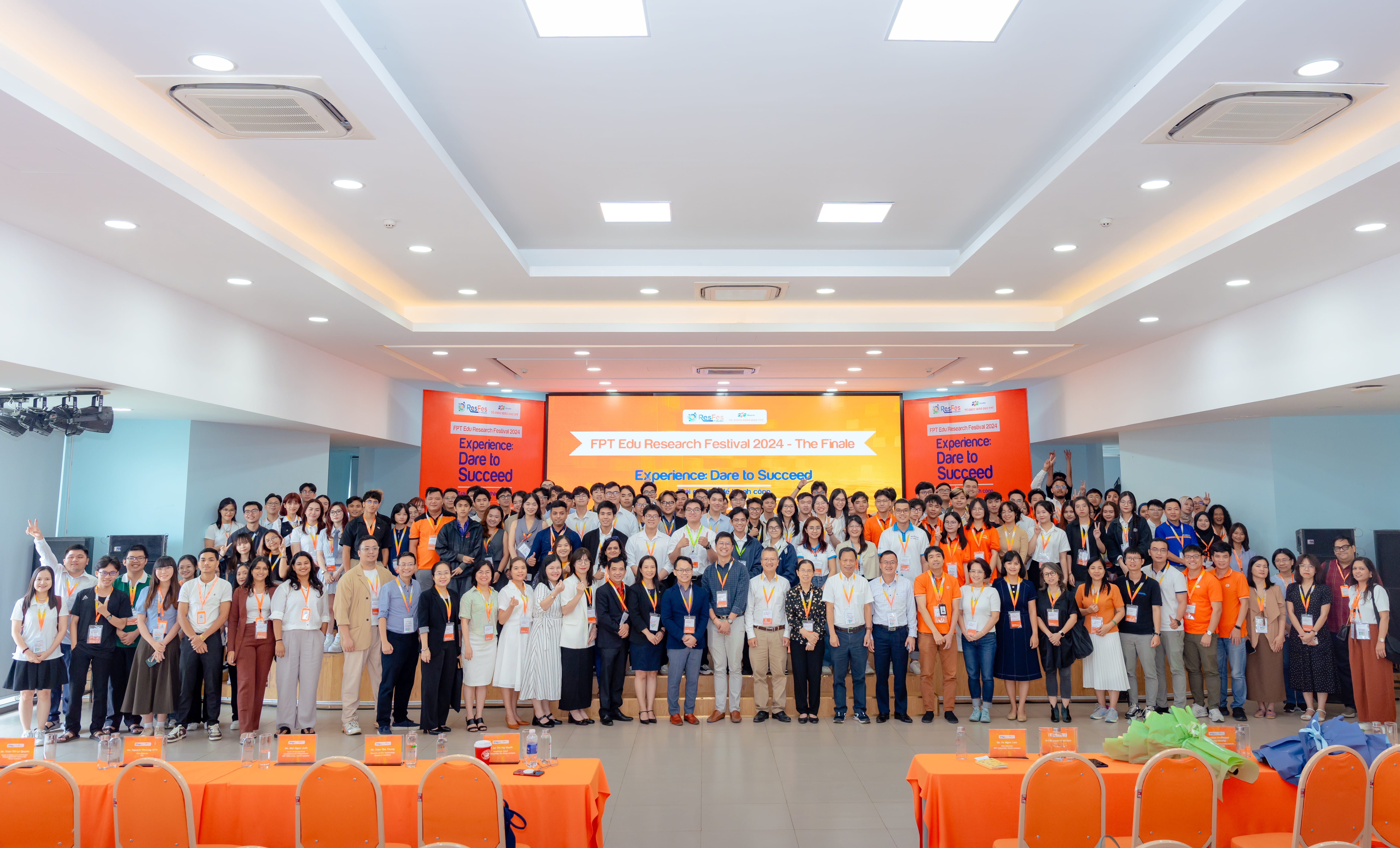 ResFes contributes to fostering the scientific research movement among students within and beyond FPT Education.